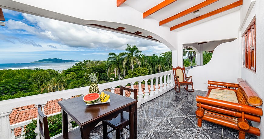 Looking for a hotel with ocean view? Hotel Tamarindo Vista Villas