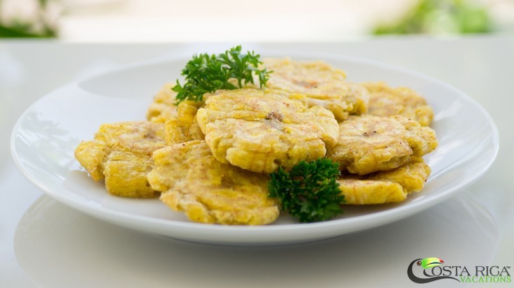 How to make patacones or fried plantains - Costa Rica Vacations